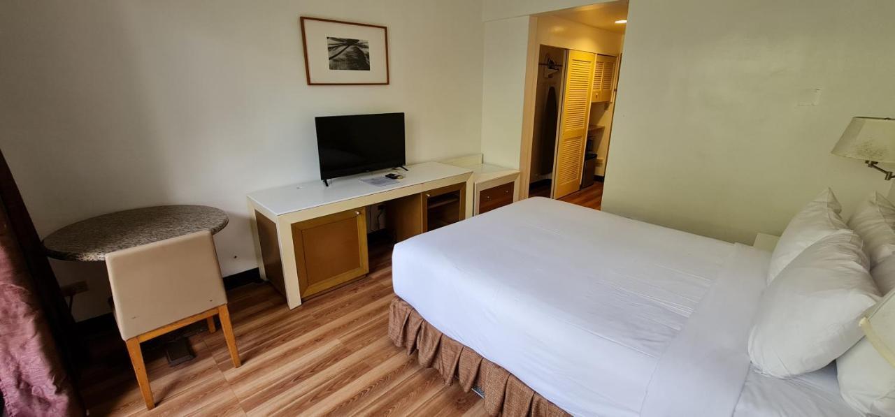 Surestay By Best Western Guam Airport Barrigada Exterior foto